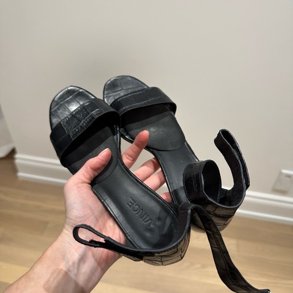 Vince sandals - Picture 2 of 2